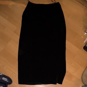 Ann Taylor | Classic Black Pencil Skirt